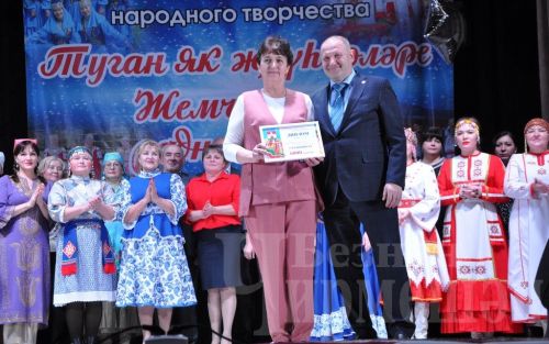 В Черемшане прошел гала-концерт фестиваля "Жемчужины родного края" (ФОТОРЕПОРТАЖ)