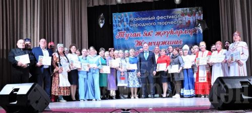 Чирмешәндә "Туган як җәүһәрләре" фестиваленең гала-концерты узды (ФОТОРЕПОРТАЖ)