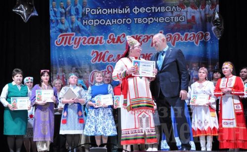 В Черемшане прошел гала-концерт фестиваля "Жемчужины родного края" (ФОТОРЕПОРТАЖ)