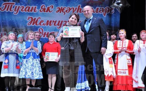 Чирмешәндә "Туган як җәүһәрләре" фестиваленең гала-концерты узды (ФОТОРЕПОРТАЖ)