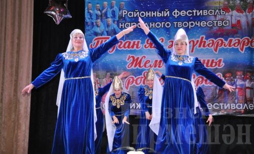 В Черемшане прошел гала-концерт фестиваля "Жемчужины родного края" (ФОТОРЕПОРТАЖ)