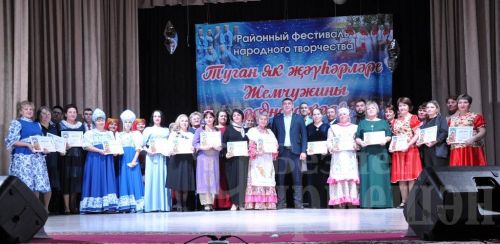 В Черемшане прошел гала-концерт фестиваля "Жемчужины родного края" (ФОТОРЕПОРТАЖ)