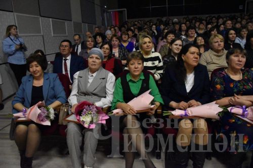 Чирмешәндә Педагог һәм остаз елына старт бирелде (ФОТОРЕПОРТАЖ)