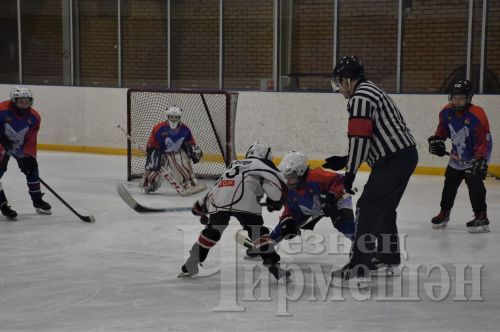 Чирмешәндә район башлыгы призларына хоккей буенча турнир узды (ФОТОРЕПОРТАЖ)
