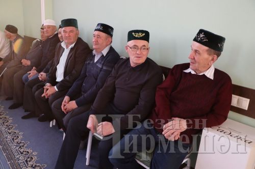 Чирмешән район җитәкчесе ифтар мәҗлесе оештырды (ФОТОРЕПОРТАЖ)