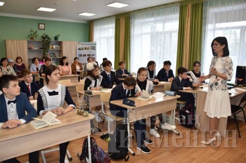 Чирмешән лицеенда татар теле һәм әдәбияты укытучыларының төбәк-ара семинары уза (ФОТОРЕПОРТАЖ)