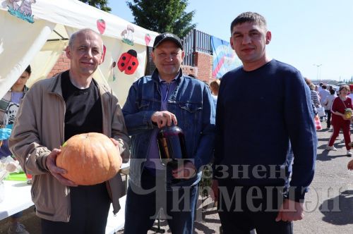Чирмешән лицее игелек ярминкәсе оештырды (ФОТОРЕПОРТАЖ)