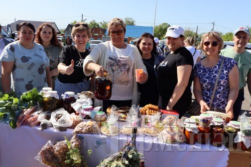 Чирмешән лицее игелек ярминкәсе оештырды (ФОТОРЕПОРТАЖ)