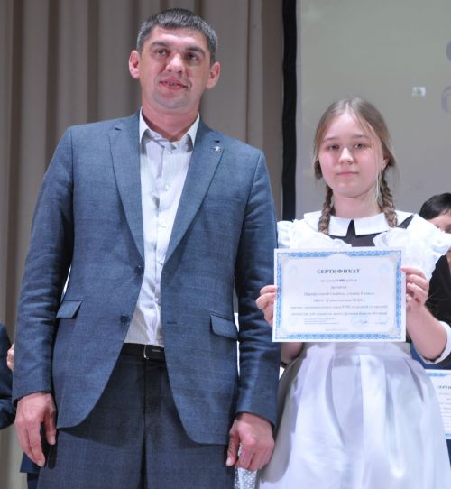 Чирмешәндә сәләтле укучыларны бүләкләделәр (ФОТОРЕПОРТАЖ)