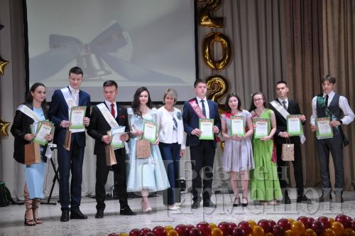 Чирмешәндә районкүләм чыгарылыш кичәсе узды (ФОТОРЕПОРТАЖ)