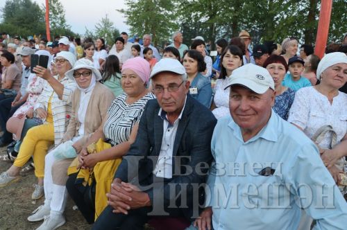 Әмирдә инде унынчы тапкыр Авыл көне узды (ФОТОРЕПОРТАЖ)