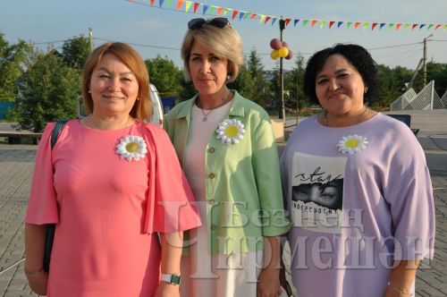Чирмешәндә Гаилә, мәхәббәт һәм тугрылык көнен билгеләп үттеләр (ФОТОРЕПОРТАЖ)