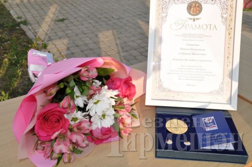 Чирмешәндә Гаилә, мәхәббәт һәм тугрылык көнен билгеләп үттеләр (ФОТОРЕПОРТАЖ)