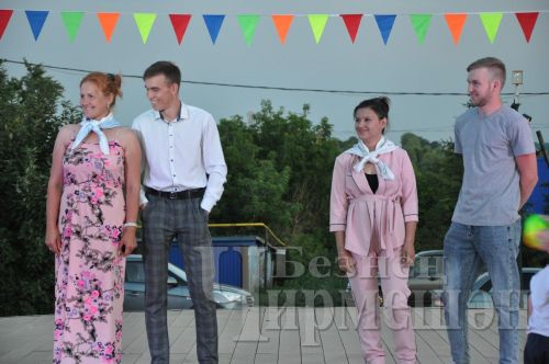 Чирмешәндә Гаилә, мәхәббәт һәм тугрылык көнен билгеләп үттеләр (ФОТОРЕПОРТАЖ)