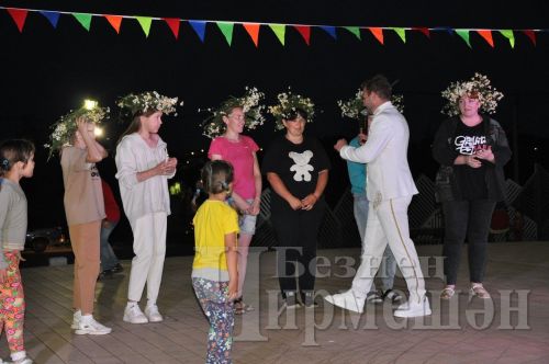 Чирмешәндә Гаилә, мәхәббәт һәм тугрылык көнен билгеләп үттеләр (ФОТОРЕПОРТАЖ)