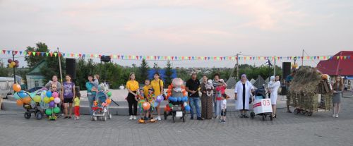 Чирмешәндә Гаилә, мәхәббәт һәм тугрылык көнен билгеләп үттеләр (ФОТОРЕПОРТАЖ)