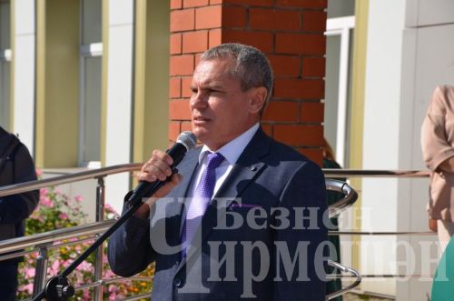Лашман мәктәбендәге Белем көненнән - 46 фото