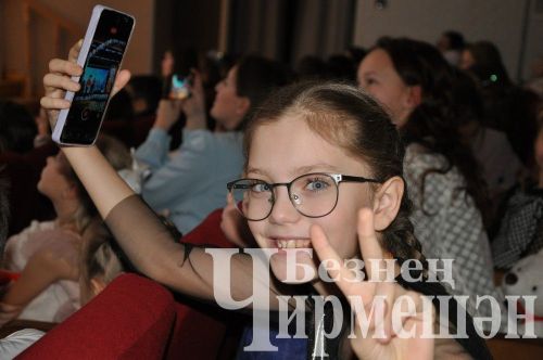 В Черемшане одаренных детей пригласили на новогодний праздник (ФОТОРЕПОРТАЖ)