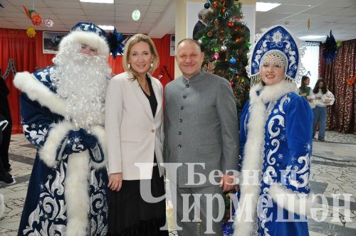 В Черемшане одаренных детей пригласили на новогодний праздник (ФОТОРЕПОРТАЖ)