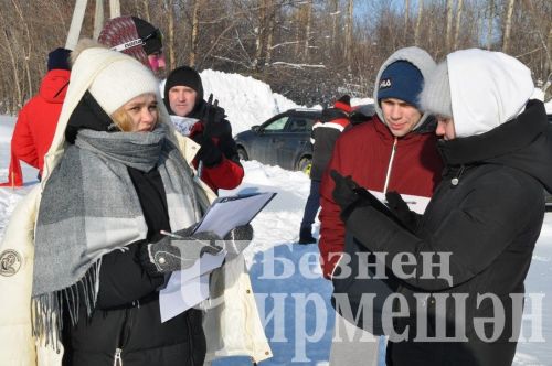 Чирмешәндә үткән чаңгы ярышында 300ләп спортчы катнашты (ФОТОРЕПОРТАЖ)