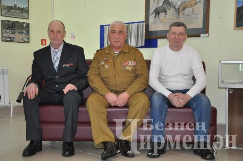 Чирмешәндә әфганчы ветеран Марат Җаббаровны искә алдылар (ФОТОРЕПОРТАЖ)