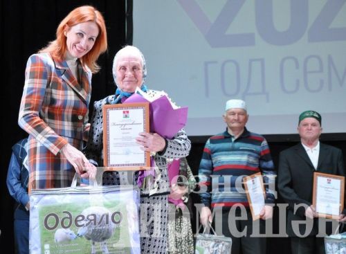 Чирмешәндә Гаилә елына старт бирелде (ФОТОРЕПОРТАЖ)