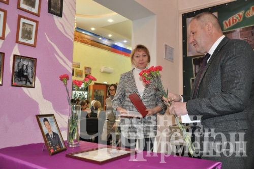 Чирмешәндә әфганчы ветеран Марат Җаббаровны искә алдылар (ФОТОРЕПОРТАЖ)
