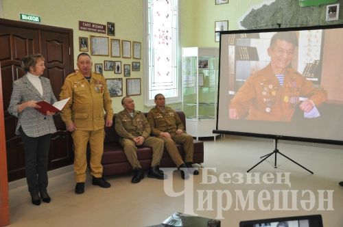 Чирмешәндә әфганчы ветеран Марат Җаббаровны искә алдылар (ФОТОРЕПОРТАЖ)