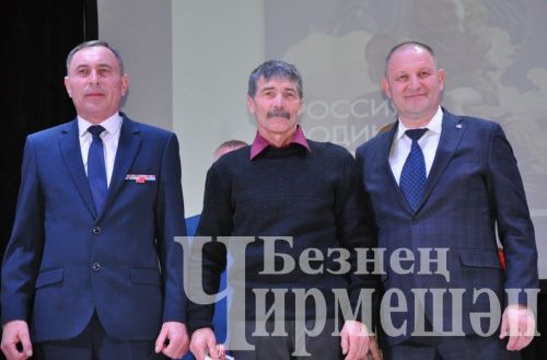 В Черемшане отметили День Защитника Отечества (ФОТОРЕПОРТАЖ)