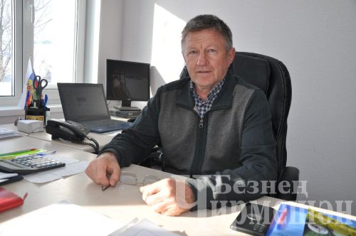 "ЧИРМЕШӘНАГРО" ашханәсендә техника ремонтлаучыларга төшке аш әзерлиләр (ФОТОРЕПОРТАЖ)