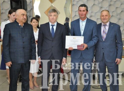 В Черемшане чествовали передовиков сельского хозяйства (ФОТОРЕПОРТАЖ)