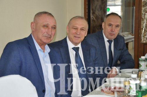 Чирмешәндә авыл хуҗалагы хезмәтчәннәрен хөрмәтләделәр (ФОТОРЕПОРТАЖ)