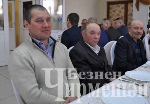 Чирмешәндә авыл хуҗалагы хезмәтчәннәрен хөрмәтләделәр (ФОТОРЕПОРТАЖ)