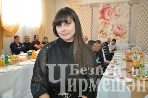 Чирмешәндә авыл хуҗалагы хезмәтчәннәрен хөрмәтләделәр (ФОТОРЕПОРТАЖ)