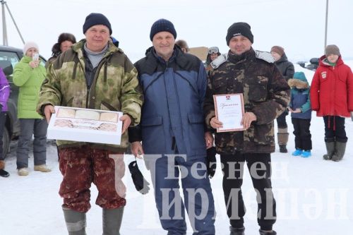 На Новоильмовском пруду соревновались рыбаки (ФОТОРЕПОРТАЖ)