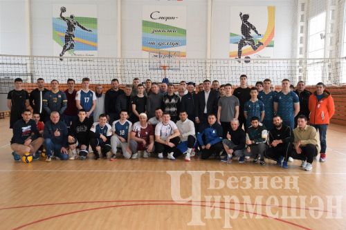 Чирмешәндә мөселман яшьләренең волейбол ярышы үтте (ФОТОРЕПОРТАЖ)