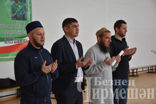 Чирмешәндә мөселман яшьләренең волейбол ярышы үтте (ФОТОРЕПОРТАЖ)