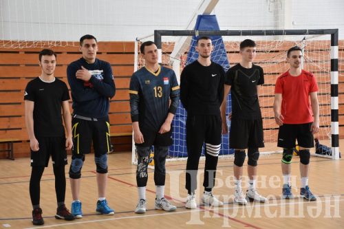 Чирмешәндә мөселман яшьләренең волейбол ярышы үтте (ФОТОРЕПОРТАЖ)