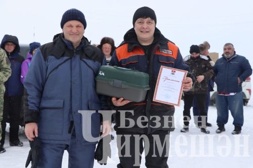 На Новоильмовском пруду соревновались рыбаки (ФОТОРЕПОРТАЖ)