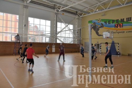 Чирмешәндә мөселман яшьләренең волейбол ярышы үтте (ФОТОРЕПОРТАЖ)