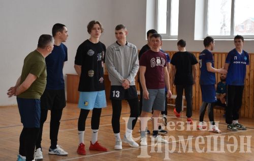 Чирмешәндә мөселман яшьләренең волейбол ярышы үтте (ФОТОРЕПОРТАЖ)