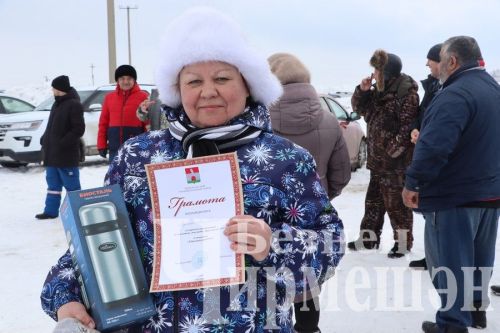 На Новоильмовском пруду соревновались рыбаки (ФОТОРЕПОРТАЖ)