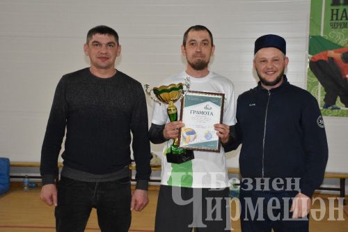 Чирмешәндә мөселман яшьләренең волейбол ярышы үтте (ФОТОРЕПОРТАЖ)