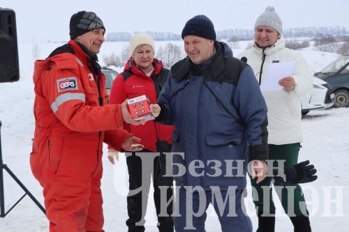 На Новоильмовском пруду соревновались рыбаки (ФОТОРЕПОРТАЖ)