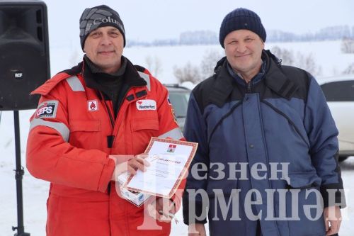 На Новоильмовском пруду соревновались рыбаки (ФОТОРЕПОРТАЖ)