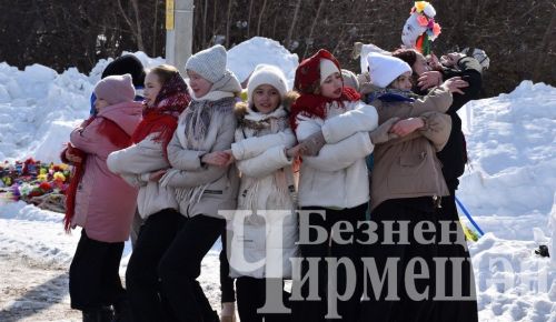 Чирмешәндә Май чабуны бәйрәм иттеләр (ФОТОРЕПОРТАЖ)