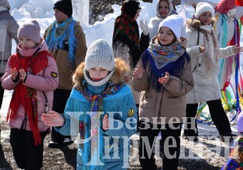 Чирмешәндә Май чабуны бәйрәм иттеләр (ФОТОРЕПОРТАЖ)