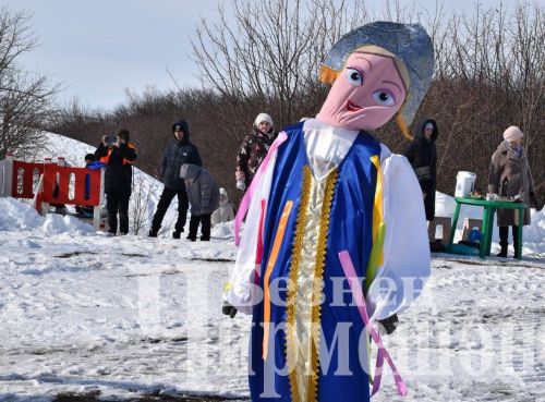 Чирмешәндә Май чабуны бәйрәм иттеләр (ФОТОРЕПОРТАЖ)