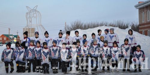 Чирмешәндә "Алтын алка" җиңүчеләрен каршы алдылар (ФОТОРЕПОРТАЖ)