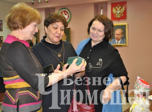 В историко - краеведческом музее открылась выставка работ ветеранов (ФОТОРЕПОРТАЖ)